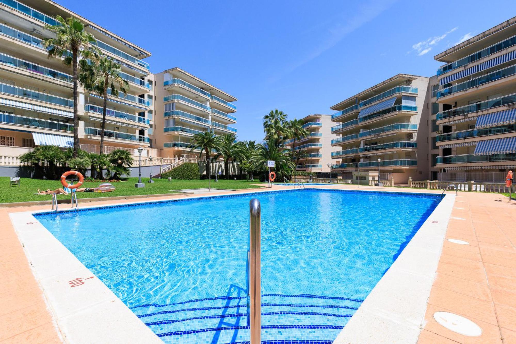 Rentalmar Ventura Village Salou Exterior photo