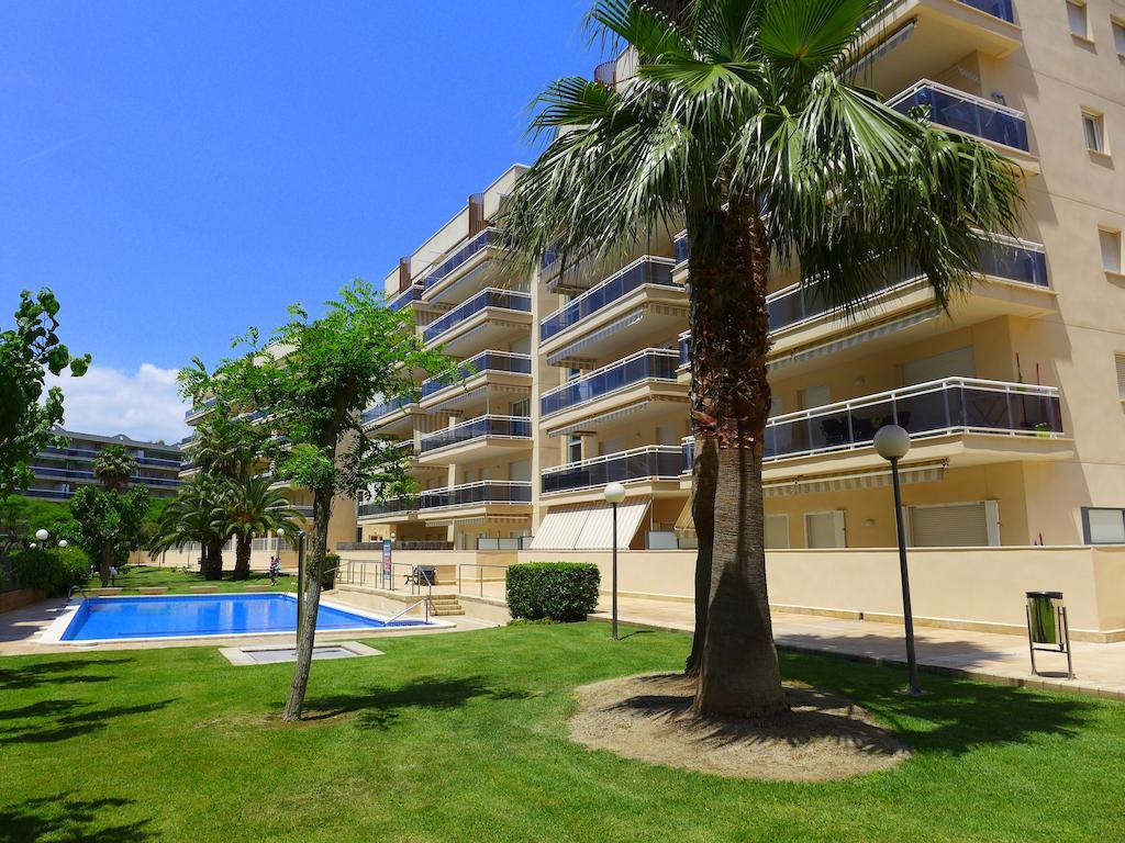 Rentalmar Ventura Village Salou Exterior photo